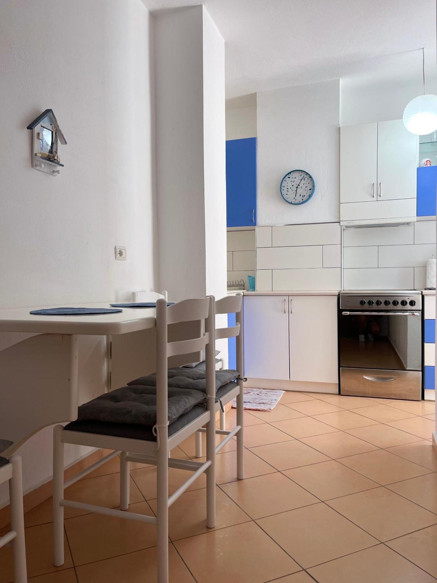 Kristi Apartment 2 Min To Sea Netflix & Espresso Station Саранде Екстериор снимка